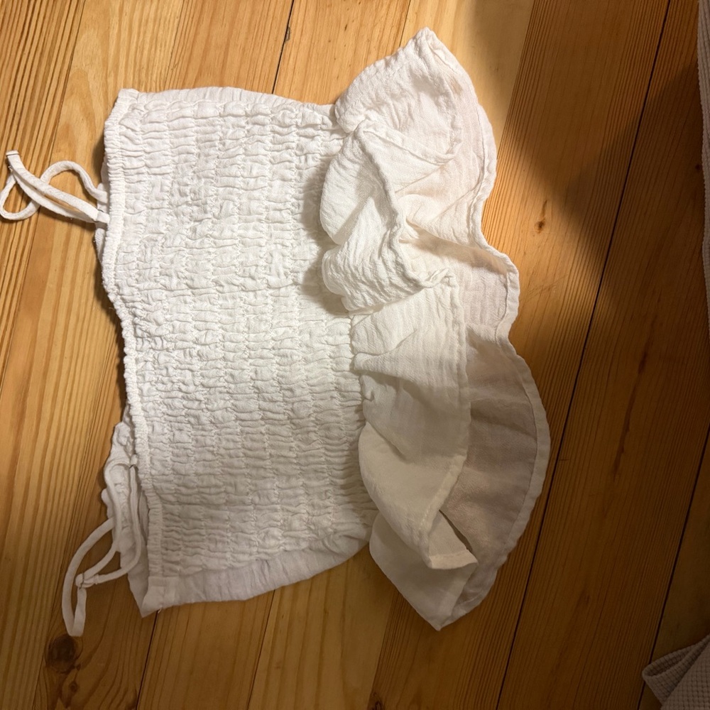 Sienna Sky White Ruched Ruffle Tank - Picture 2 of 3